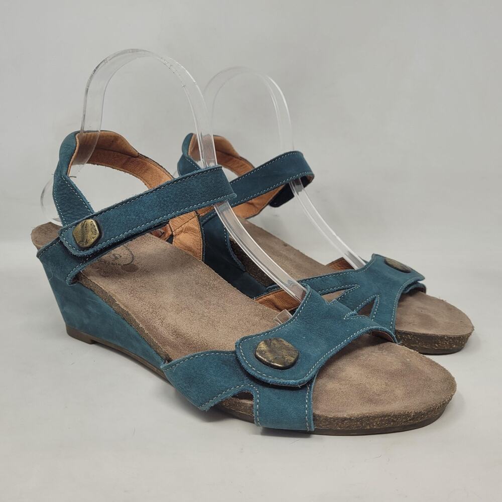 Taos Sandals US11.5 EU42 Blue Turquoise Suede Charade Wedge Comfort Medallion